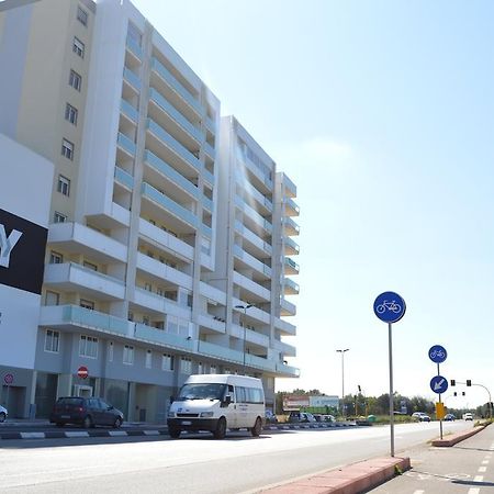 B&B Waltanna Airport Bari Bagian luar foto