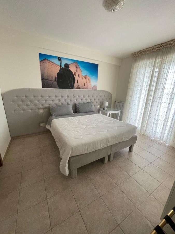 B&B Waltanna Airport Bari Bagian luar foto