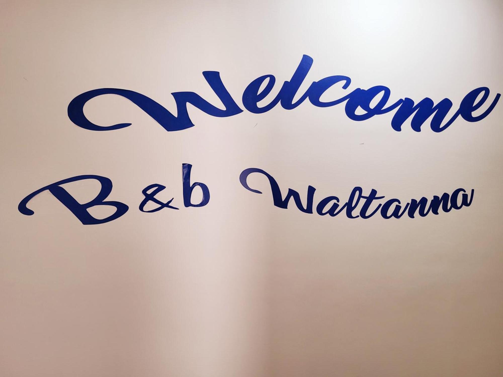 B&B Waltanna Airport Bari Bagian luar foto